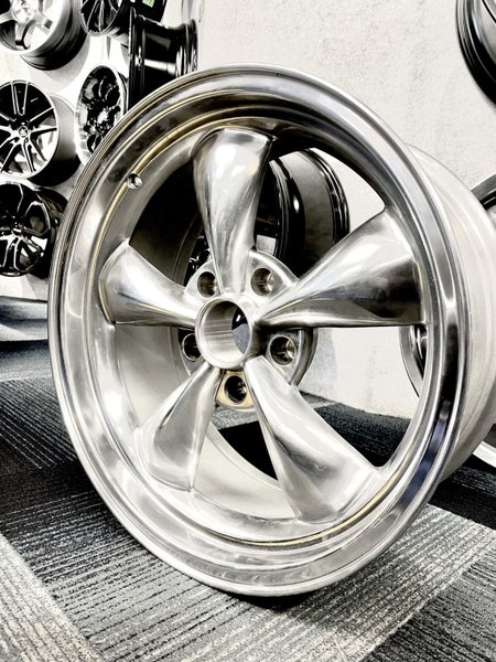 18x8 -- Unbranded Old School